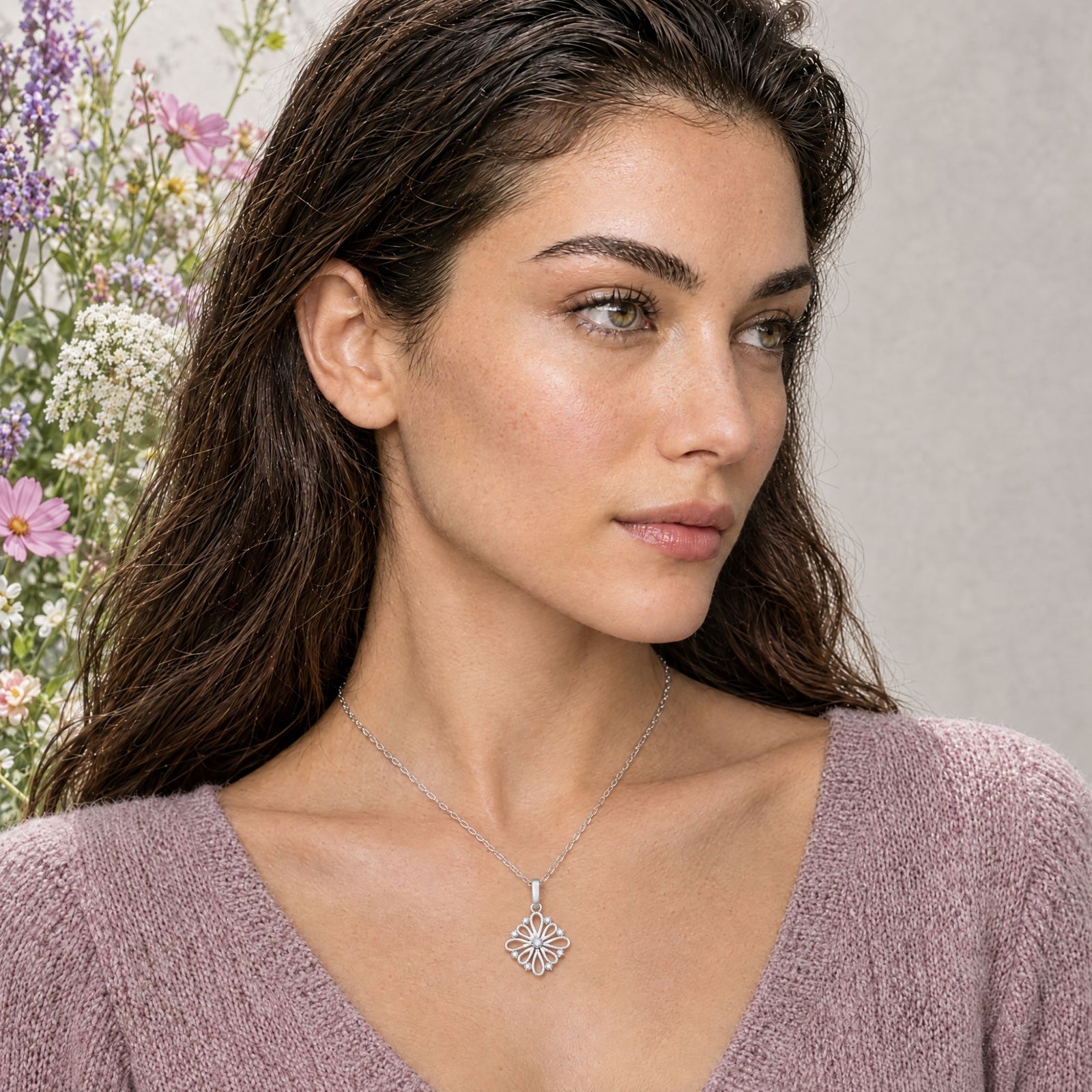 Mujer con collar Donna de plata 925 con piedras blancas - Andrea Jewels